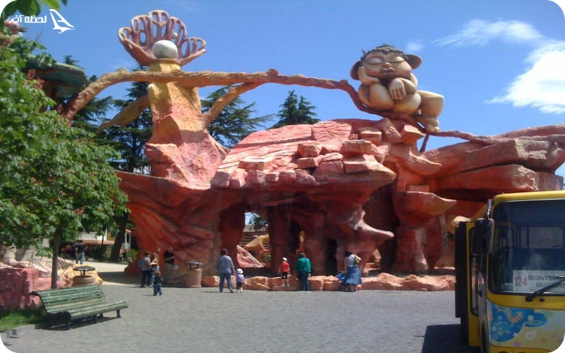 نگاهی بر تاریخچه پارک متاتسمیندا گرجستان