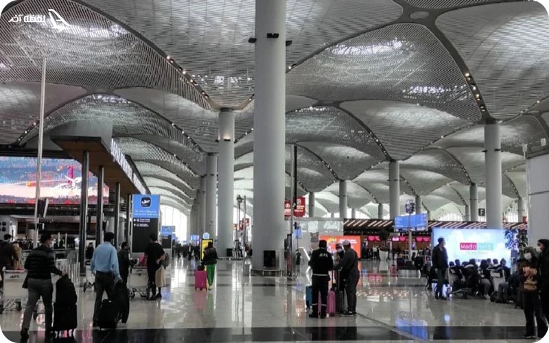 از تابلوهای راهنما فرودگاه برای گم نشدن استفاده کنید با کمک تابلوهای راهنما هرگز گم نشوید