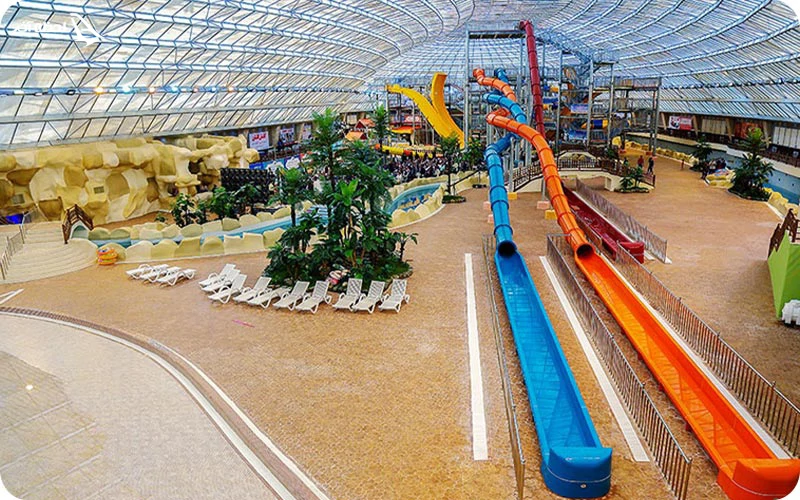 پارک آبی آب و تاب قم پارک آبی آب و تاب؛ تجربه هیجانی بینظیر