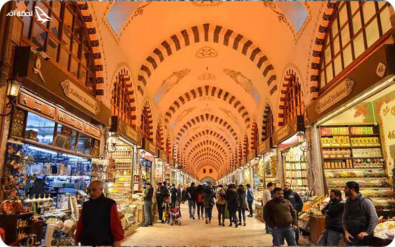 پنجشنبه بازار استانبول؛ جایی که می‌توانید همه چیز پیدا کنید