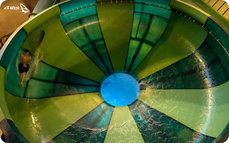 سرسره چاله فضایی سرسره چاله فضایی