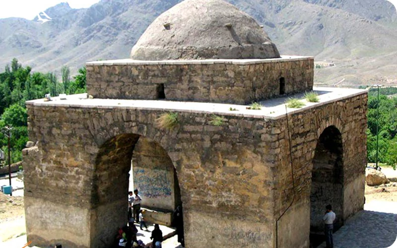 چهار طاقی چهار طاقی؛ بنایی تاریخی از دوران ساسانی