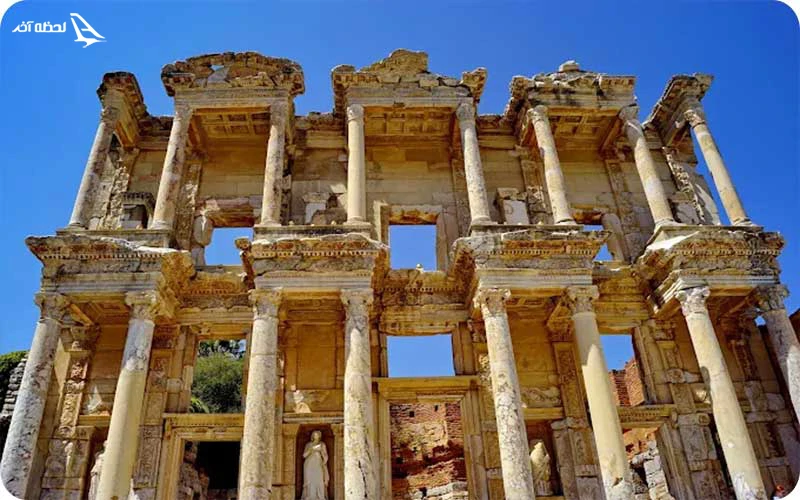 کتابخانه سلسوس کوش آداسی کتابخانه سلسوس؛ گنجینهای از تاریخ و علم