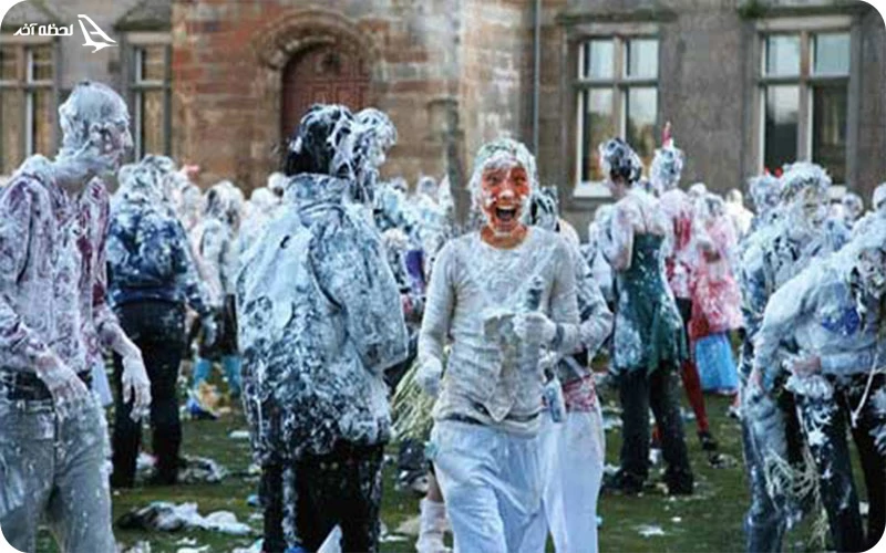 فستیوال کف و صابون فستیوال کف و صابون؛ خوشآمدگویی خلاقانه با انفجار حبابها