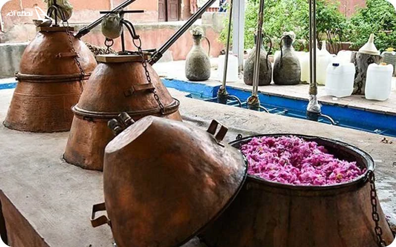 گلاب گیری کاشان