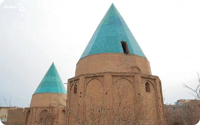 گنبد سبز قم  گنبد سبز؛ زیبا و آرام برای استراحت و تماشای طبیعت