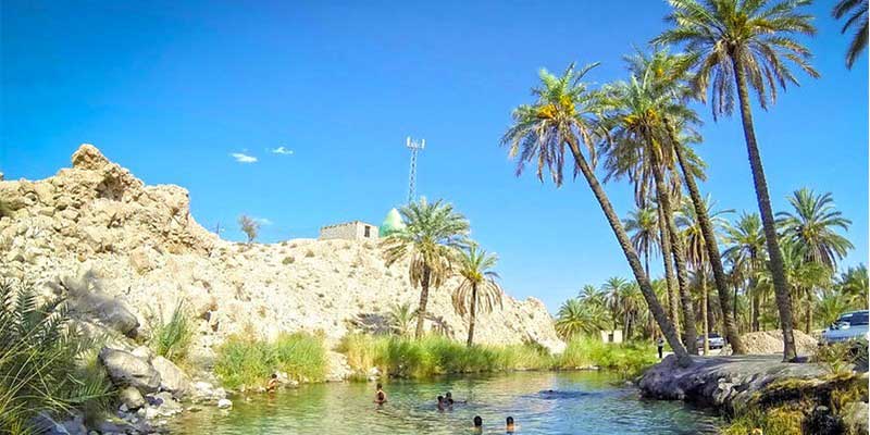چشمه سبز پوشان
