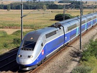 تحلیل قیمت بلیط قطار تهران به مشهد؛ از تجربه‌های لوکس تا سفرهای اقتصادی