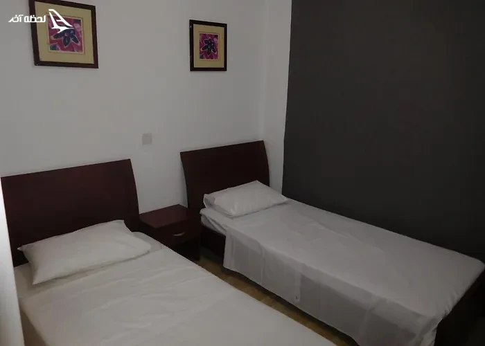 اتاق توئین هتل Blue Oasis Gardens