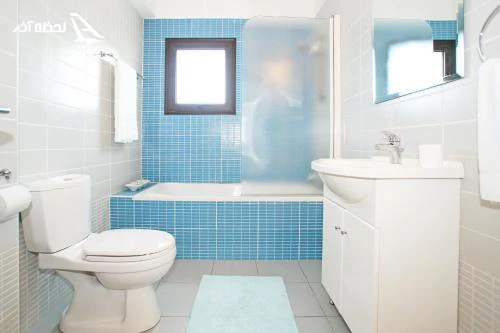 سرویس و حمام هتل Villa agatha Cyprus