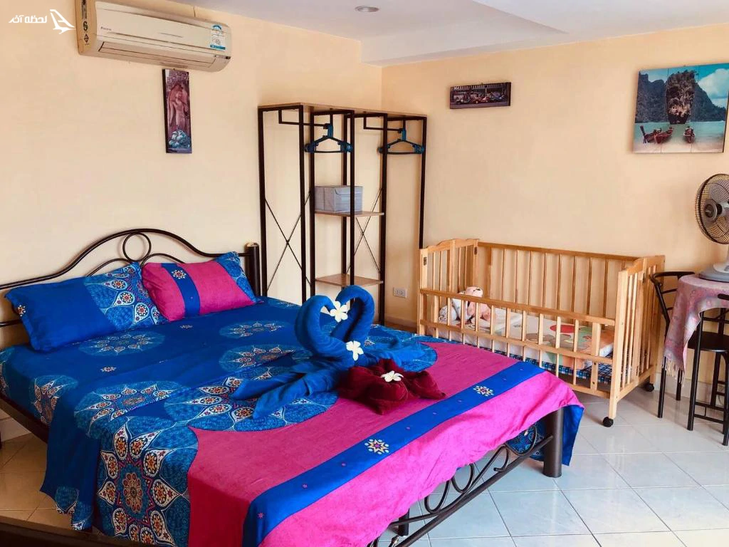 اتاق دبل و تخت نوزاد هتل Guesthouse Angelot