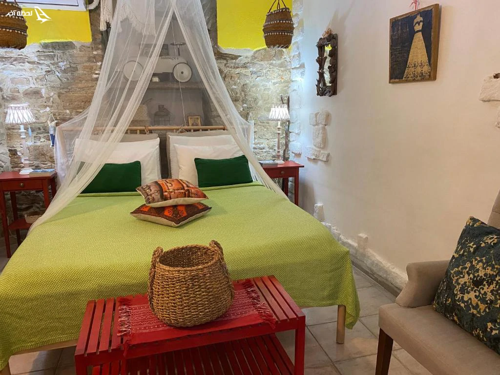 اتاق دبل هتل Stratos house