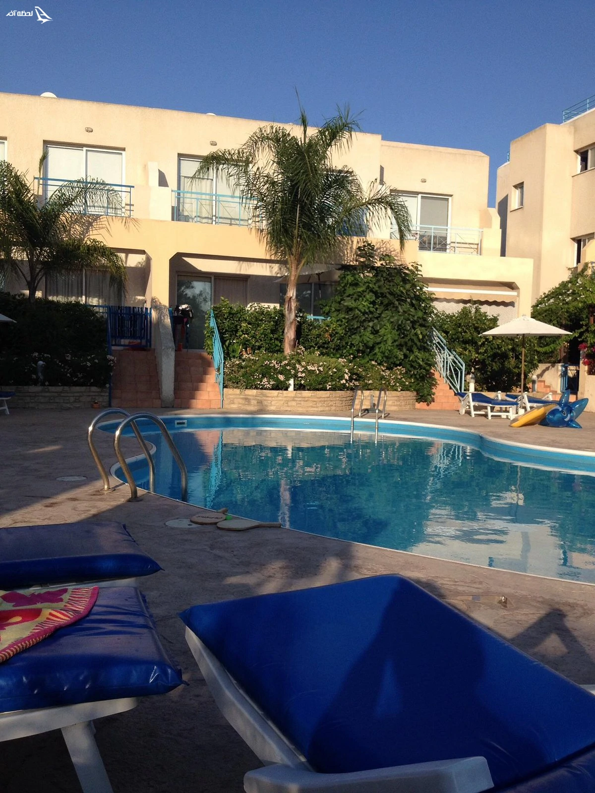 استخر هتل Blue Oasis Gardens