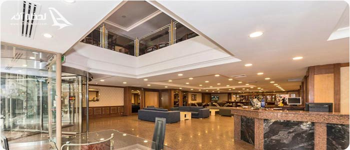 Hotel Lion