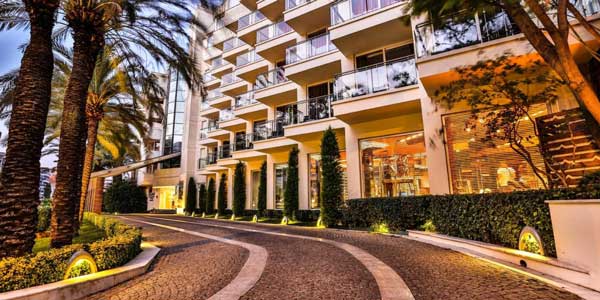 Hotel Elegance International