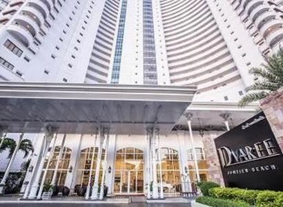 Hotel D Varee Jomtien Beach