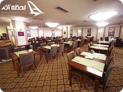 Black Bird Hotel