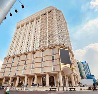 Hotel La Vela Saigon