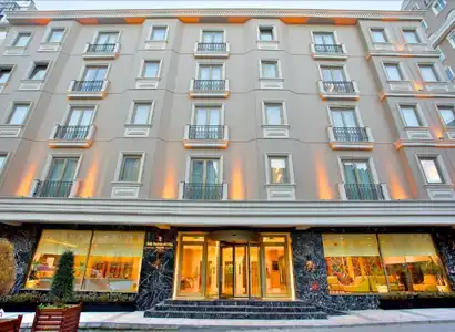 Hotel The Parma