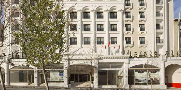 Hotel Ramada And Suites Istanbul Merter
