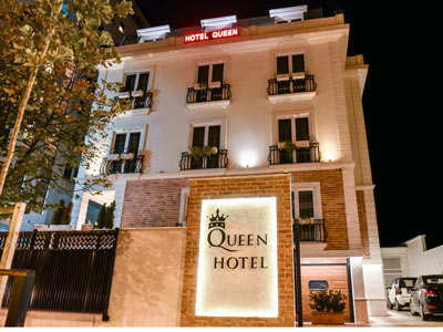 Hotel Queen