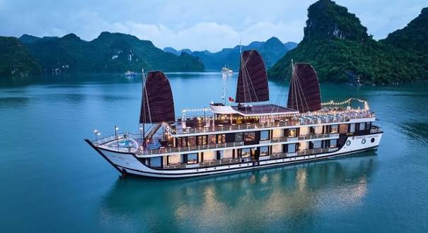 Hotel Amanda Luxury Lan Ha Cruise