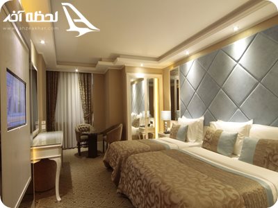 Black Bird Hotel
