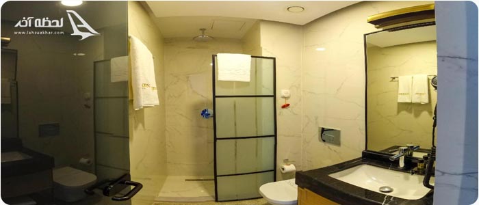 Hotel Maroon Tomtom