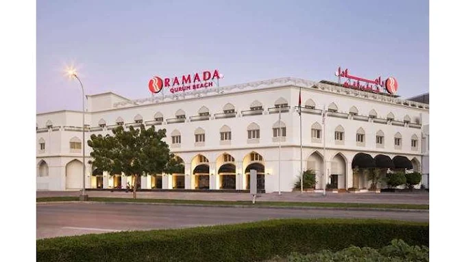 Hotel Ramada Qurum Beach