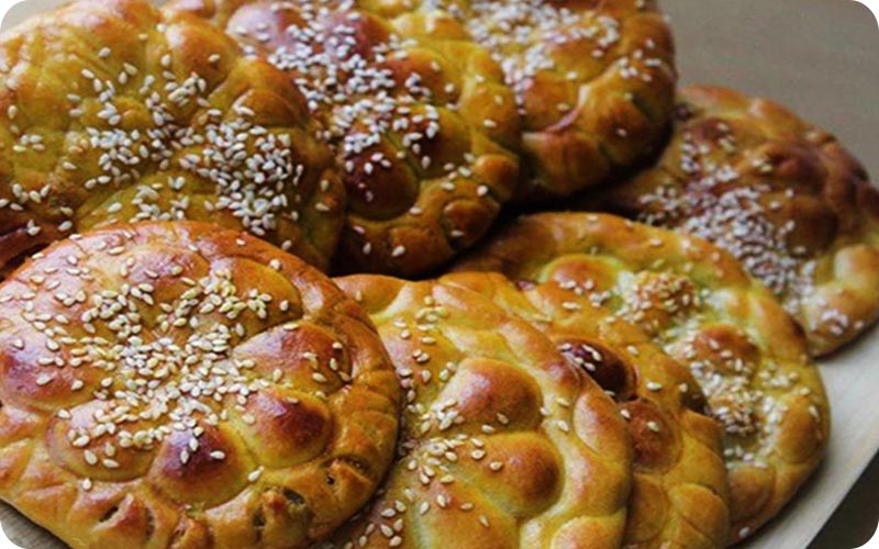 سوغات خوراکی گرگان: از نان زنجبیلی تا حلوا اماج