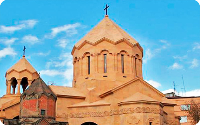 شکوه معماری در کلیسای کاتولیک ایروان