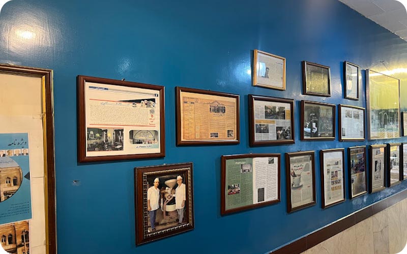 کافه نادری، تهران: جایی که تاریخ نفس میکشد