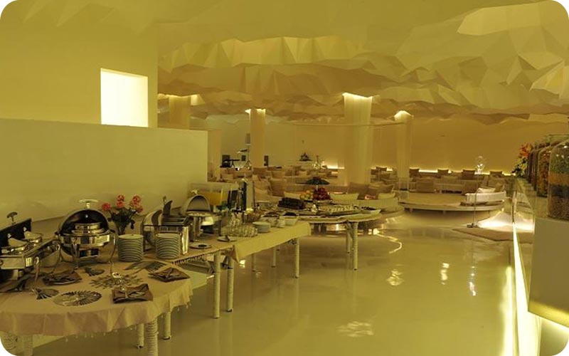 گالری عکس رستوران هفت خوان شیراز: لحظاتی ناب از یک تجربه بی‌نظیر