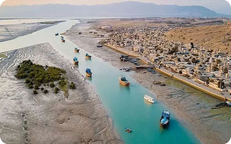 تصاویر بندر لافت | تلفیقی از تاریخ و طبیعت