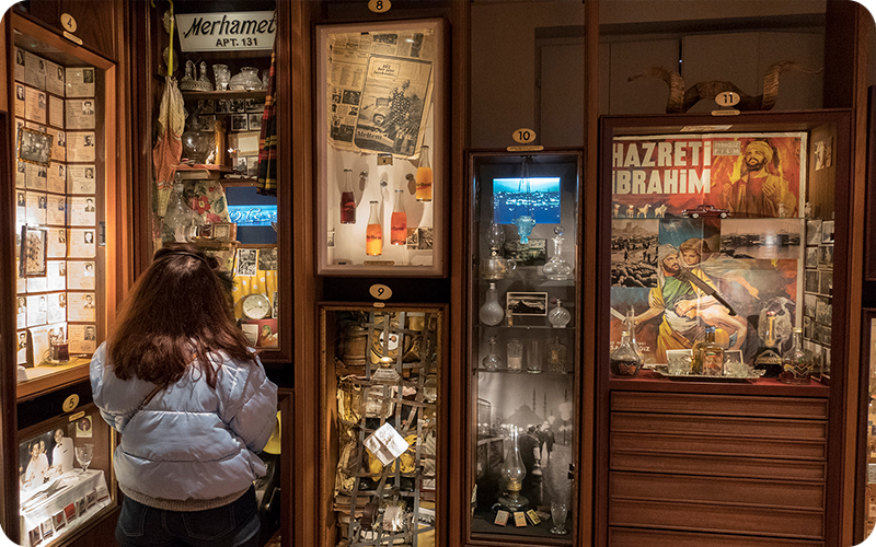 اشیای یادگار عشق در موزه معصومیت