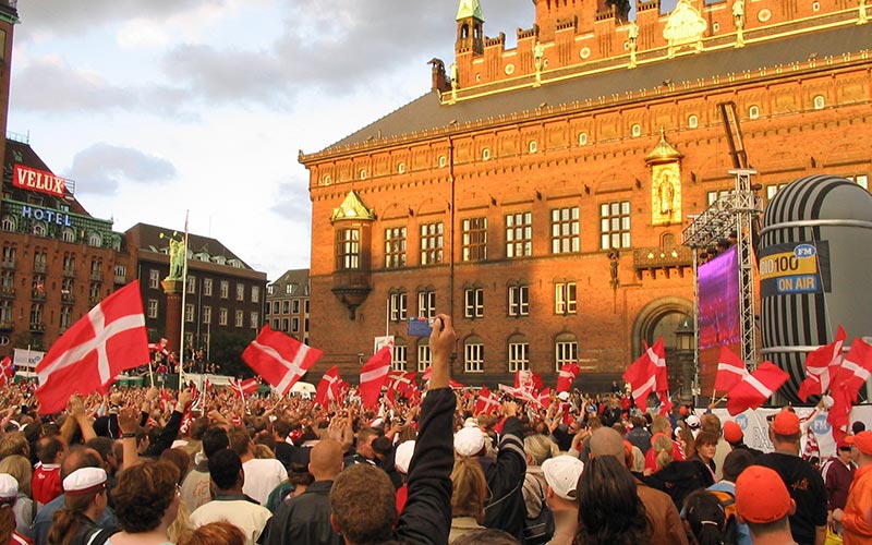 رنگ پرچم دانمارک