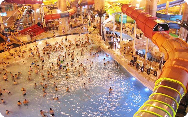 خرید بلیط سرزمین موج های آبی مشهد و مشاهده لحظات شا