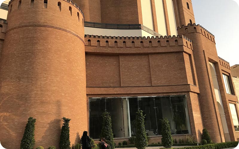 معماری نیایش مال