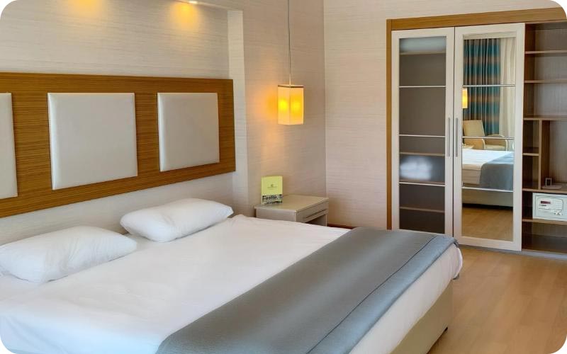 اتاق هتل رویال آسارلیک بیچ