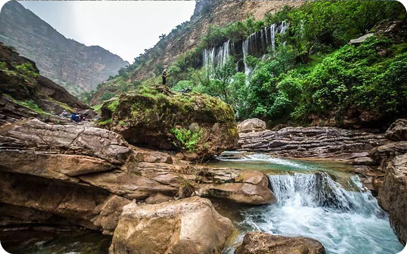 شکوه و عظمت آبشار شوی