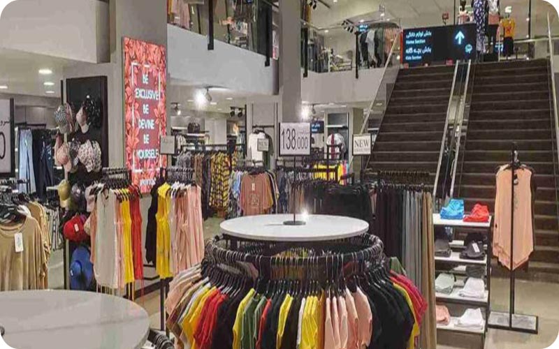 مرکز خرید روشا در قاب تصویر