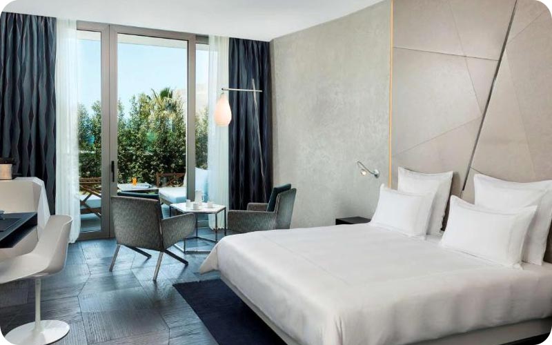 اتاق خواب لوکس هتل سوئیس