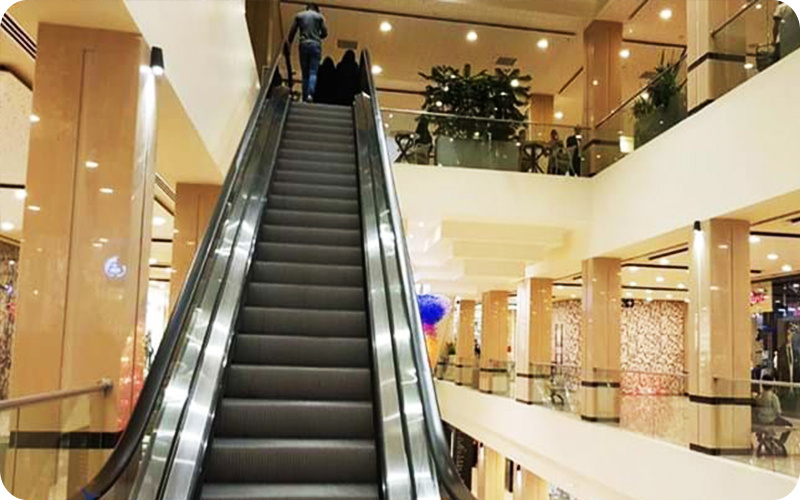 فضای منحصر به فرد مرکز خرید دامون کیش