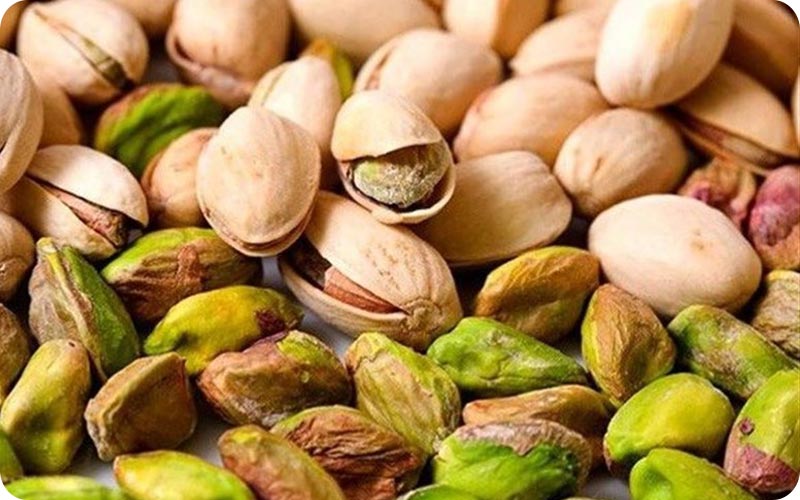 پسته؛ سوغاتی های عجب شیر